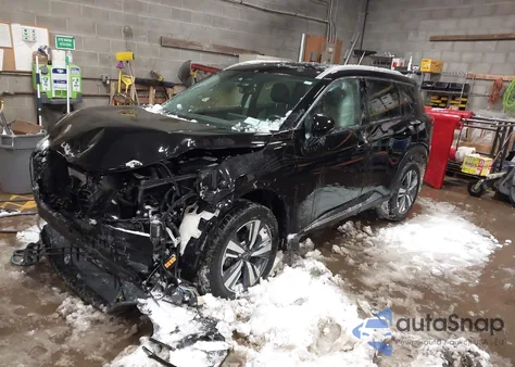 2023 Nissan Rogue Sl Intelligent Awd z USA, uszkodzony, nr VIN 5N1BT3CB4PC933693